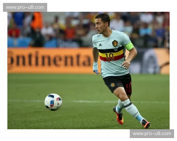 潘帕斯雄鹰与红魔的宿命对决：深度解析阿根廷vs比利时比分背后的豪门进阶路